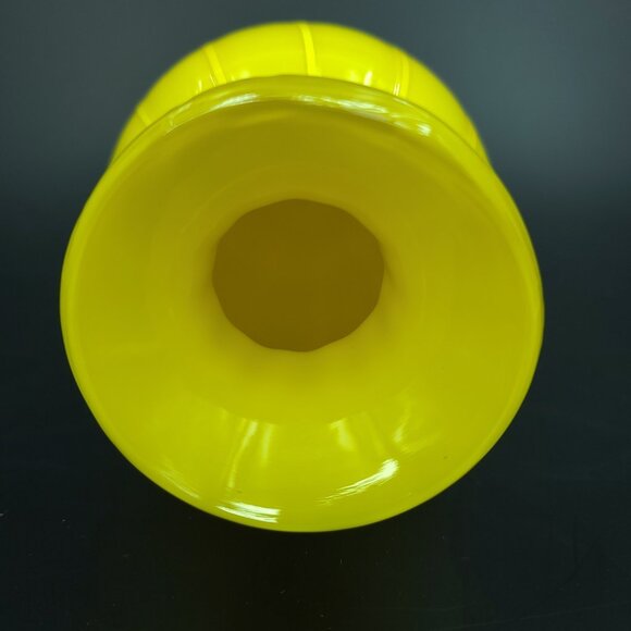 Vintage Blown Layered Yellow Vase - Picture 4 of 4